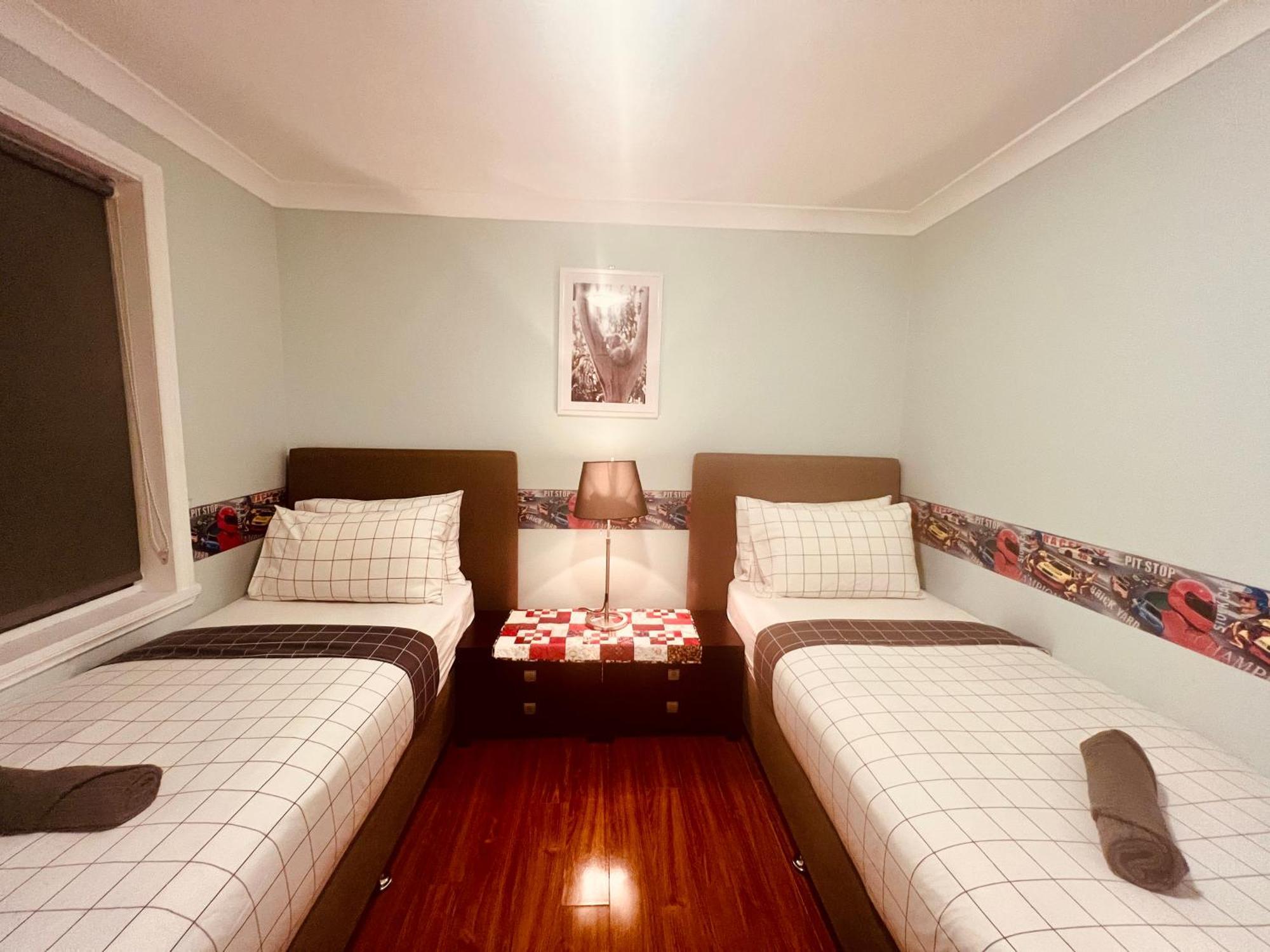 Sydenham Spacious 6 Bedroom Holiday Home 15 Min Away From Melbourne Airport מראה חיצוני תמונה